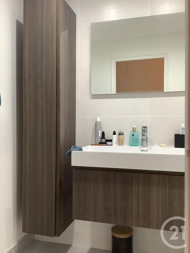 Afficher la photo en grand Appartement F4 à vendre - 4 pièces - 91.4 m2 - BEAUNE - 21 - BOURGOGNE - Century 21 Agence Massot-Nouveau
