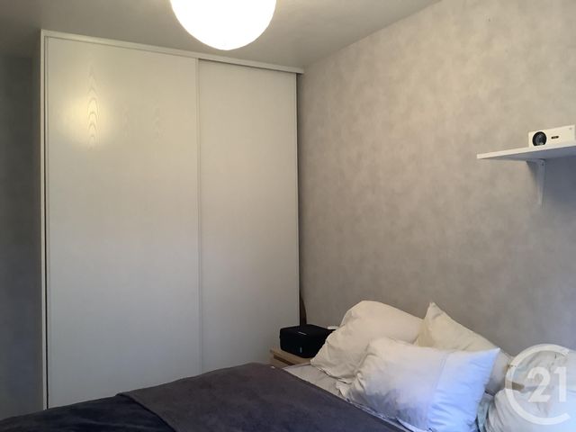 Afficher la photo en grand Appartement F4 à vendre - 4 pièces - 91.4 m2 - BEAUNE - 21 - BOURGOGNE - Century 21 Agence Massot-Nouveau