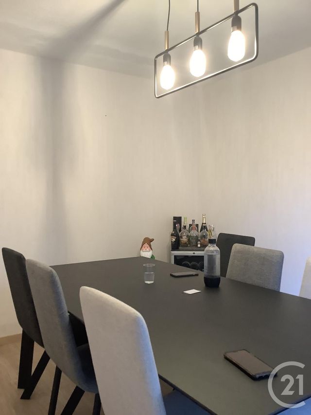 Afficher la photo en grand Appartement F4 à vendre - 4 pièces - 91.4 m2 - BEAUNE - 21 - BOURGOGNE - Century 21 Agence Massot-Nouveau