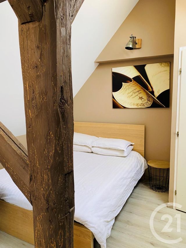 Afficher la photo en grand Appartement F2 à vendre - 2 pièces - 60.6 m2 - BEAUNE - 21 - BOURGOGNE - Century 21 Agence Massot-Nouveau
