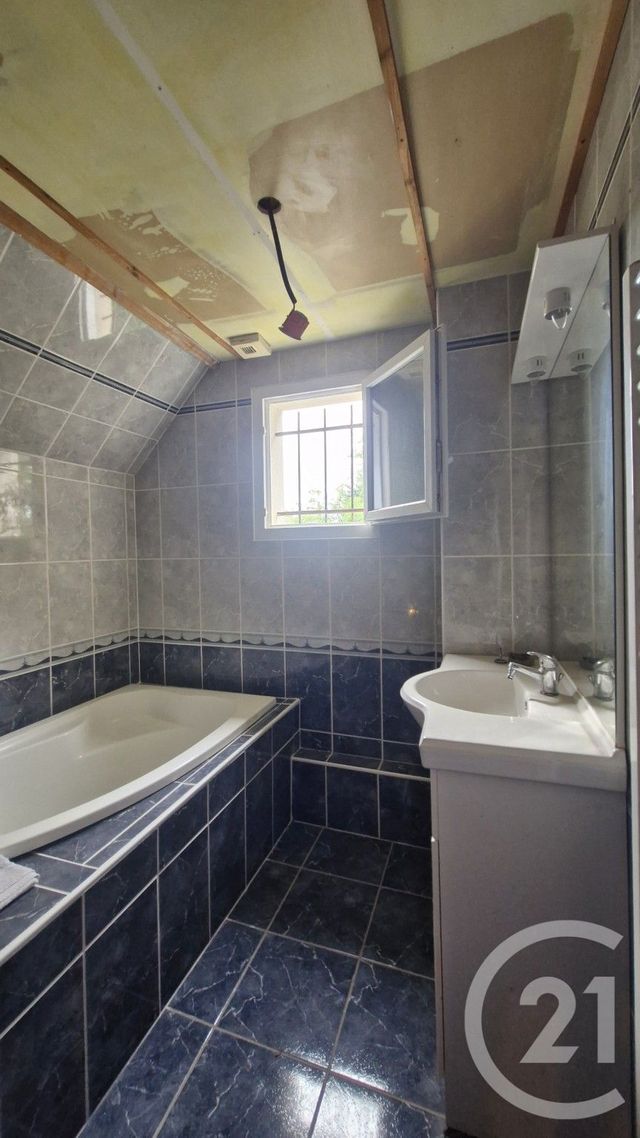 maison à vendre - 6 pièces - 130.0 m2 - POUILLY SUR SAONE - 21 - BOURGOGNE - Century 21 Agence Massot-Nouveau