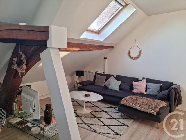 Appartement T2 à vendre - 4 pièces - 37.23 m2 - BEAUNE - 21 - BOURGOGNE - Century 21 Agence Massot-Nouveau