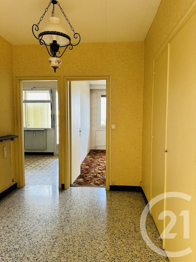 Appartement F4 à vendre - 3 pièces - 76.0 m2 - BEAUNE - 21 - BOURGOGNE - Century 21 Agence Massot-Nouveau