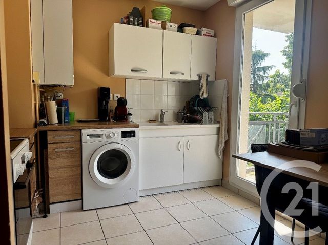Appartement F3 à vendre - 5 pièces - 63.78 m2 - BEAUNE - 21 - BOURGOGNE - Century 21 Agence Massot-Nouveau