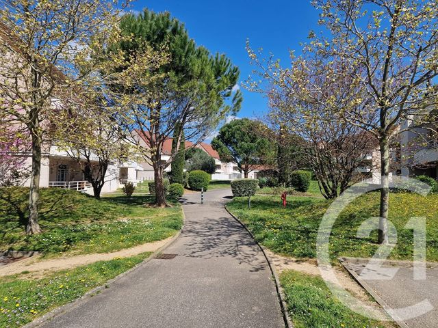 Appartement F2 à vendre - 3 pièces - 45.14 m2 - BEAUNE - 21 - BOURGOGNE - Century 21 Agence Massot-Nouveau