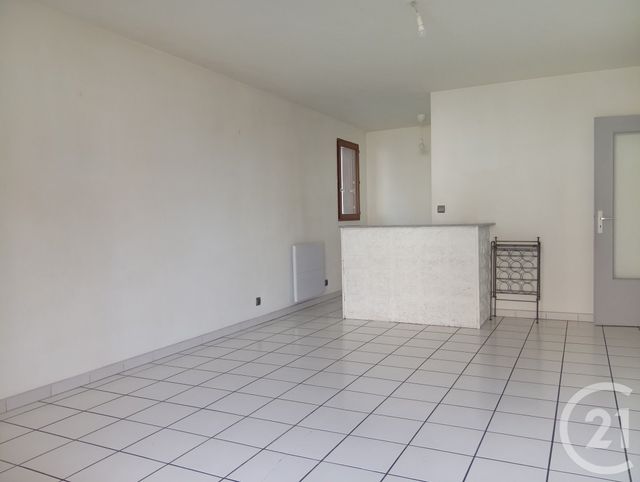 Appartement F2 à louer None