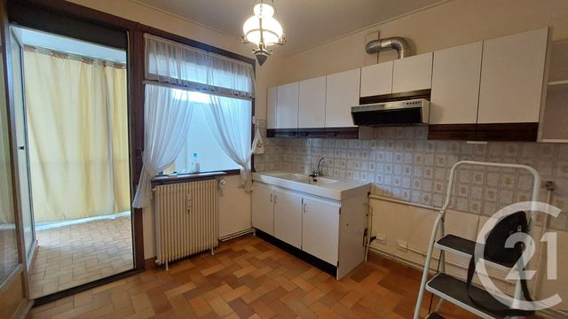Appartement T3 à vendre - 3 pièces - 69.6 m2 - BEAUNE - 21 - BOURGOGNE - Century 21 Agence Massot-Nouveau