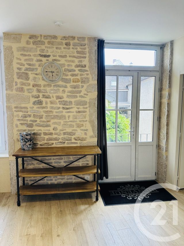 Afficher la photo en grand Appartement F3 à vendre - 3 pièces - 66.01 m2 - BEAUNE - 21 - BOURGOGNE - Century 21 Agence Massot-Nouveau