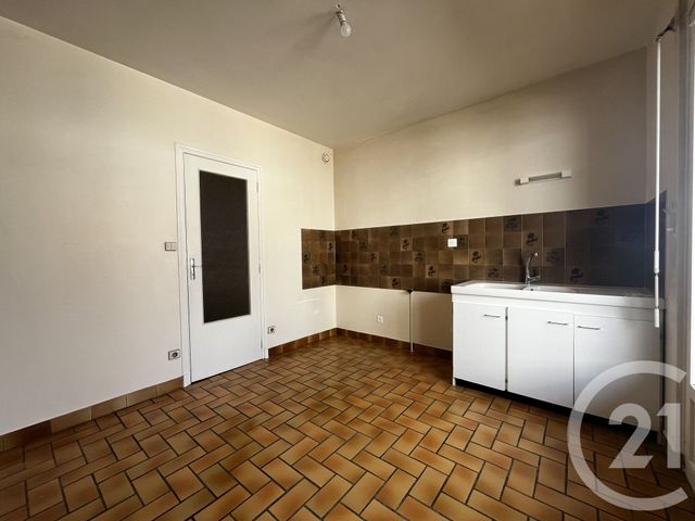 Appartement T2 à louer - 2 pièces - 48.74 m2 - BEAUNE - 21 - BOURGOGNE - Century 21 Agence Massot-Nouveau