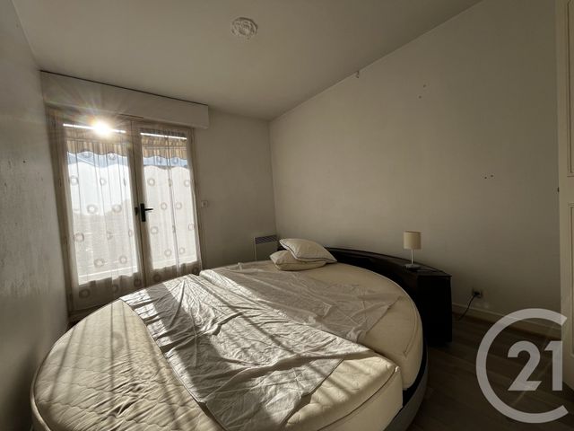 Appartement T4 à louer - 4 pièces - 132.0 m2 - BEAUNE - 21 - BOURGOGNE - Century 21 Agence Massot-Nouveau