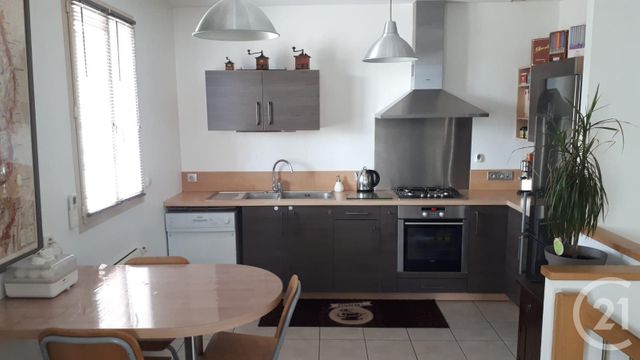 Appartement F4 à louer - 4 pièces - 78.5 m2 - MEURSAULT - 21 - BOURGOGNE - Century 21 Agence Massot-Nouveau