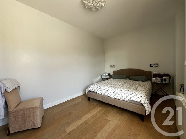 Appartement à louer - 3 pièces - 79.0 m2 - BEAUNE - 21 - BOURGOGNE - Century 21 Agence Massot-Nouveau