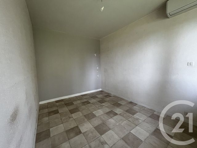 Appartement T3 à vendre - 3 pièces - 63.0 m2 - BEAUNE - 21 - BOURGOGNE - Century 21 Agence Massot-Nouveau
