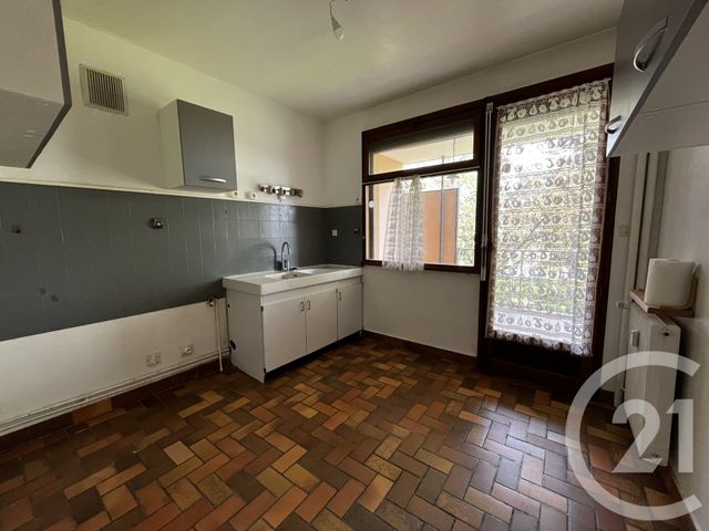 Appartement T3 à vendre - 3 pièces - 63.0 m2 - BEAUNE - 21 - BOURGOGNE - Century 21 Agence Massot-Nouveau