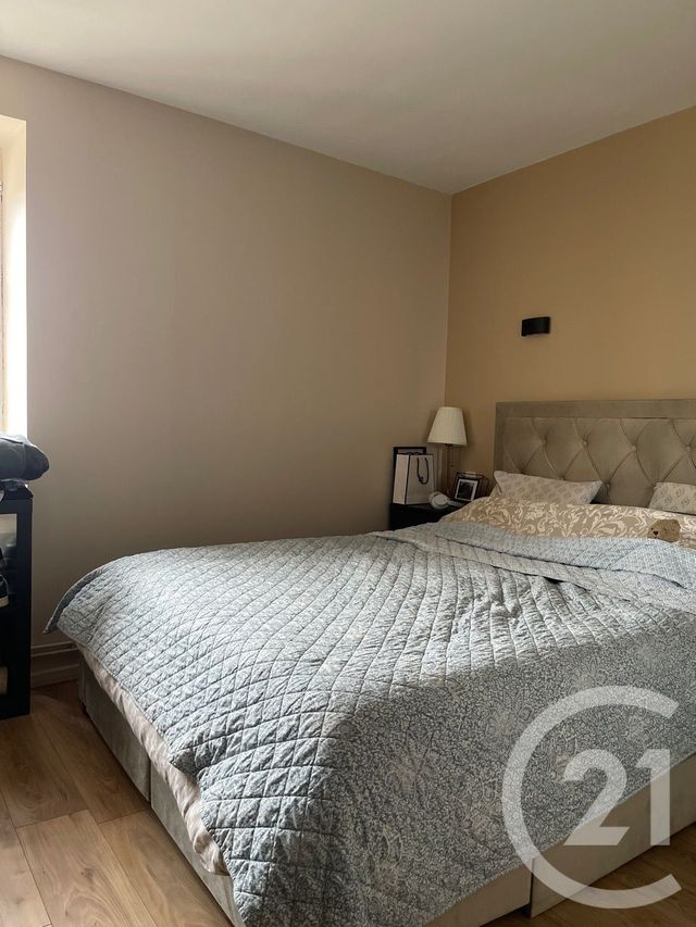 Appartement T3 à vendre - 4 pièces - 64.9 m2 - STE MARIE LA BLANCHE - 21 - BOURGOGNE - Century 21 Agence Massot-Nouveau