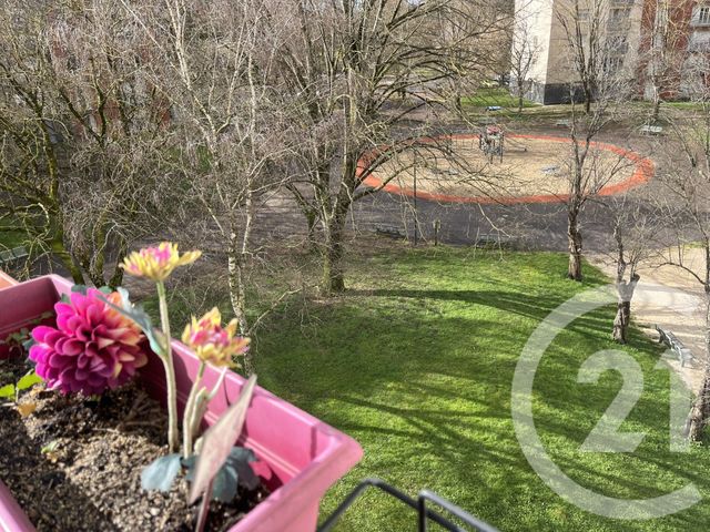 Appartement T4 à vendre - 3 pièces - 81.6 m2 - BEAUNE - 21 - BOURGOGNE - Century 21 Agence Massot-Nouveau