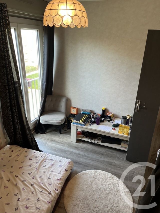 Appartement T4 à vendre - 3 pièces - 81.6 m2 - BEAUNE - 21 - BOURGOGNE - Century 21 Agence Massot-Nouveau