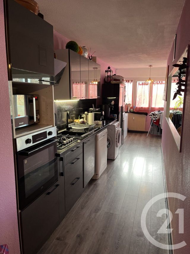 Appartement T4 à vendre - 3 pièces - 81.6 m2 - BEAUNE - 21 - BOURGOGNE - Century 21 Agence Massot-Nouveau