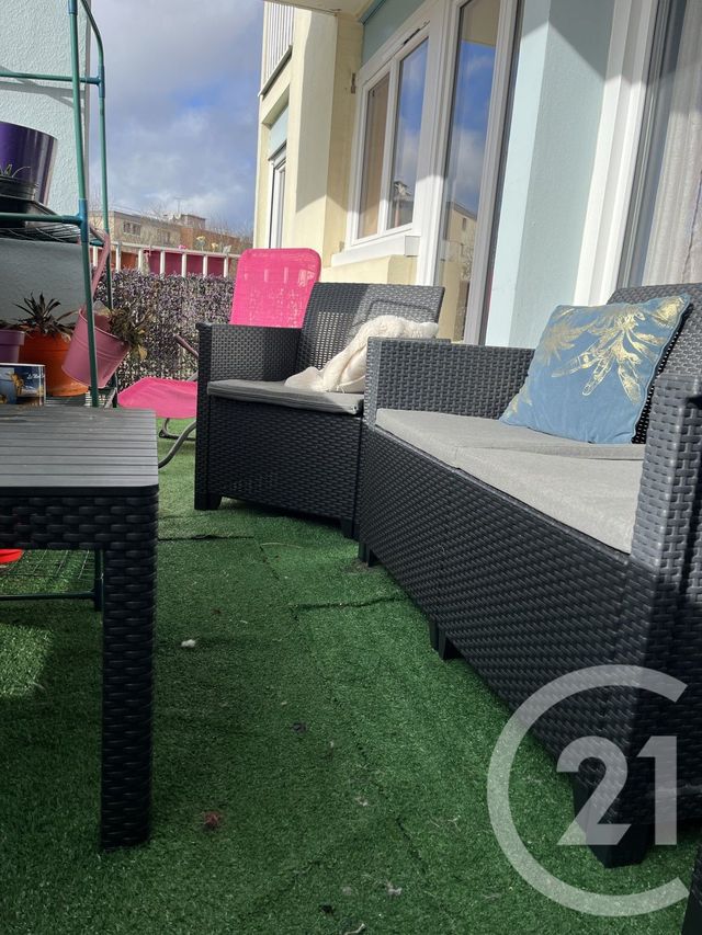 Appartement T4 à vendre - 3 pièces - 81.6 m2 - BEAUNE - 21 - BOURGOGNE - Century 21 Agence Massot-Nouveau