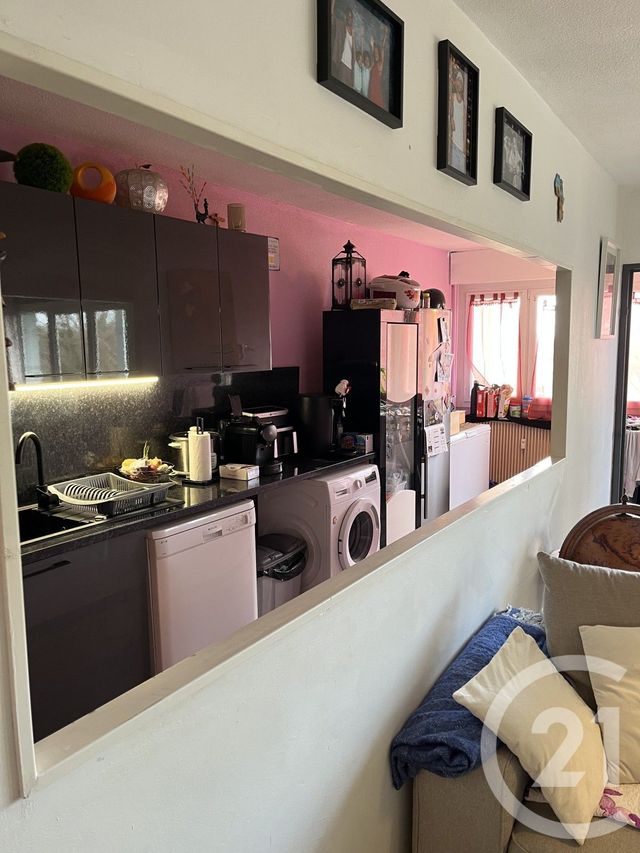 Appartement T4 à vendre - 3 pièces - 81.6 m2 - BEAUNE - 21 - BOURGOGNE - Century 21 Agence Massot-Nouveau