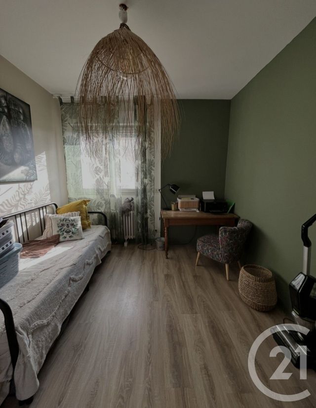 Appartement F3 à vendre - 4 pièces - 81.0 m2 - BEAUNE - 21 - BOURGOGNE - Century 21 Agence Massot-Nouveau