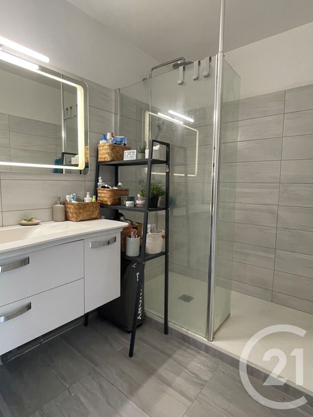 Appartement T5 à vendre - 5 pièces - 97.48 m2 - BEAUNE - 21 - BOURGOGNE - Century 21 Agence Massot-Nouveau