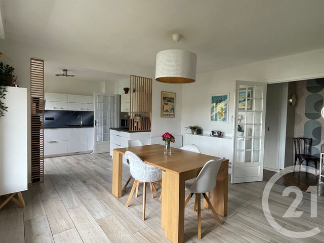 Appartement T5 à vendre - 5 pièces - 97.48 m2 - BEAUNE - 21 - BOURGOGNE - Century 21 Agence Massot-Nouveau