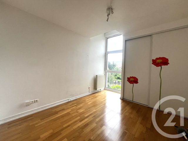 Appartement à louer - 3 pièces - 73.0 m2 - BEAUNE - 21 - BOURGOGNE - Century 21 Agence Massot-Nouveau