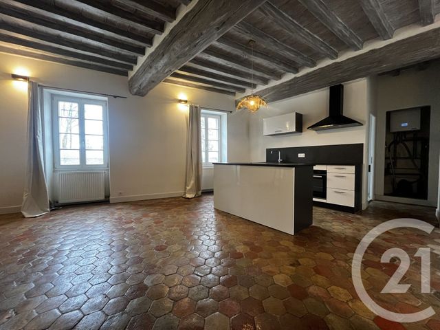Appartement à louer - 2 pièces - 80.0 m2 - BEAUNE - 21 - BOURGOGNE - Century 21 Agence Massot-Nouveau
