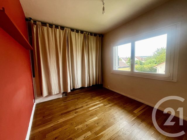 Appartement T3 à louer - 4 pièces - 80.0 m2 - BEAUNE - 21 - BOURGOGNE - Century 21 Agence Massot-Nouveau