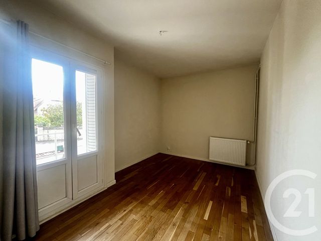 Appartement T3 à louer - 4 pièces - 80.0 m2 - BEAUNE - 21 - BOURGOGNE - Century 21 Agence Massot-Nouveau
