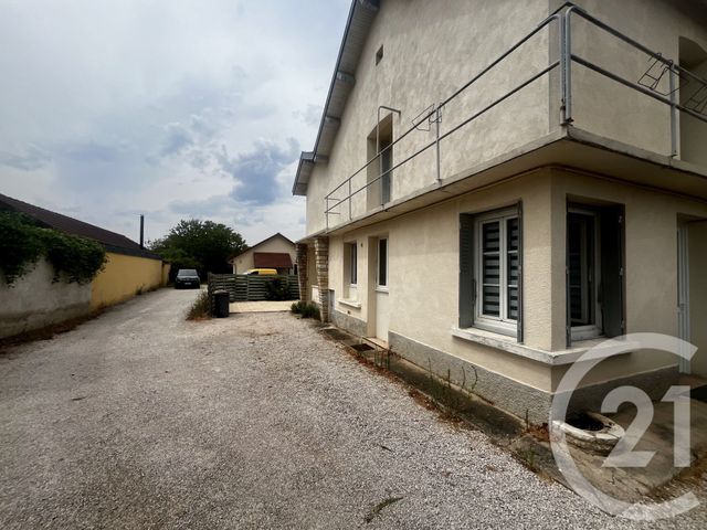 Appartement T3 à louer - 4 pièces - 80.0 m2 - BEAUNE - 21 - BOURGOGNE - Century 21 Agence Massot-Nouveau