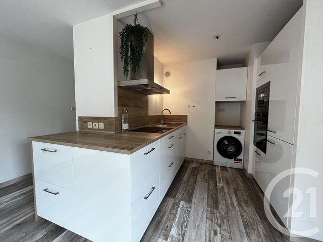 Appartement T3 à vendre - 3 pièces - 60.0 m2 - BEAUNE - 21 - BOURGOGNE - Century 21 Agence Massot-Nouveau