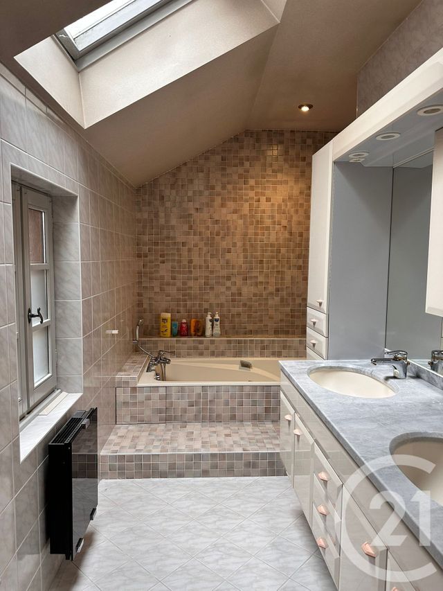 Appartement T7 à vendre - 7 pièces - 192.0 m2 - 21 - BOURGOGNE - Century 21 Agence Massot-Nouveau