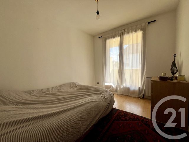 Appartement T2 à louer - 2 pièces - 45.0 m2 - BEAUNE - 21 - BOURGOGNE - Century 21 Agence Massot-Nouveau