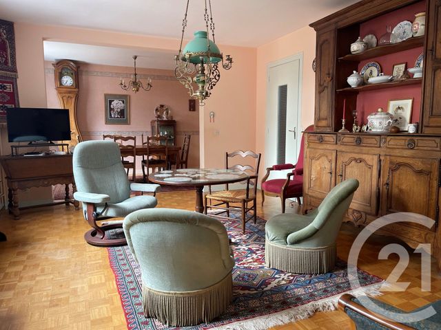 Appartement T5 à vendre - 5 pièces - 104.0 m2 - BEAUNE - 21 - BOURGOGNE - Century 21 Agence Massot-Nouveau
