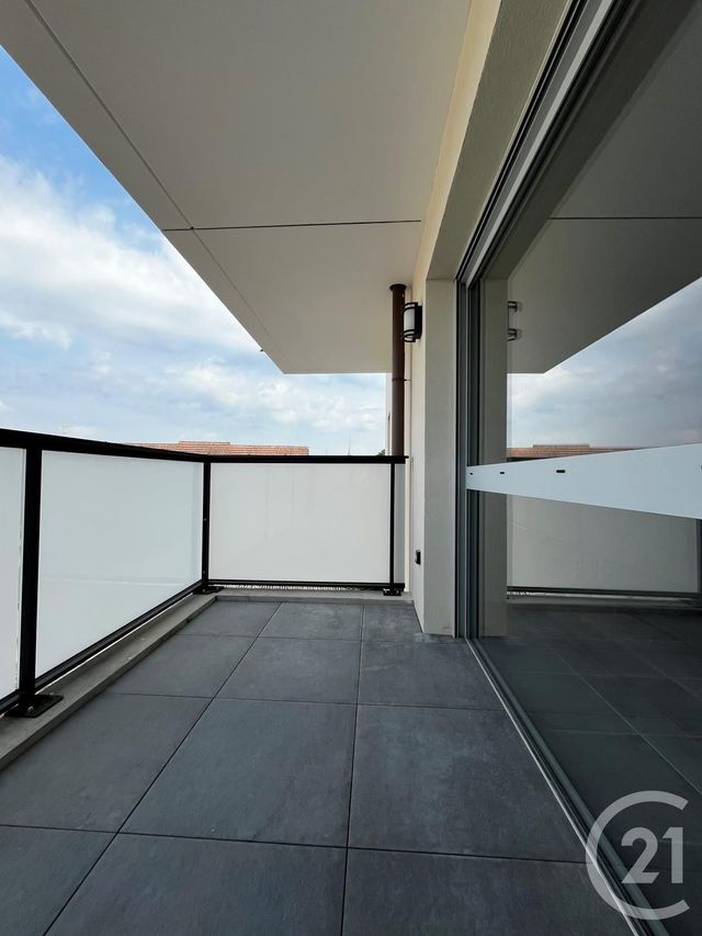 Appartement T3 à louer - 3 pièces - 63.8 m2 - BEAUNE - 21 - BOURGOGNE - Century 21 Agence Massot-Nouveau