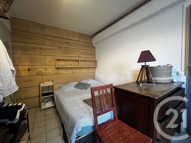 Appartement T2 à louer - 2 pièces - 31.51 m2 - BEAUNE - 21 - BOURGOGNE - Century 21 Agence Massot-Nouveau