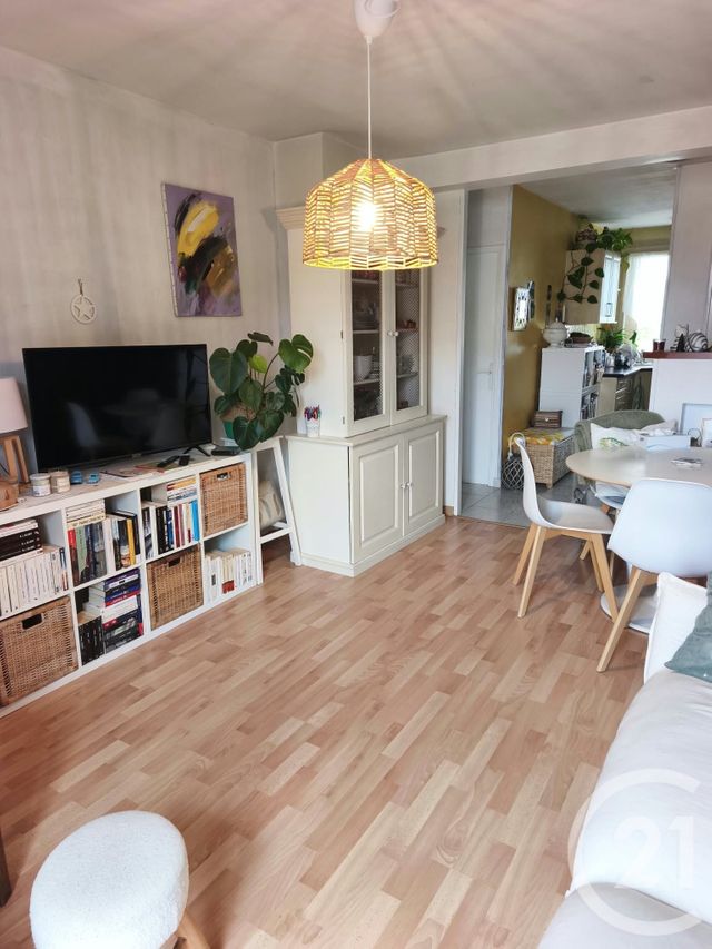 Appartement T3 à vendre - 3 pièces - 61.05 m2 - BEAUNE - 21 - BOURGOGNE - Century 21 Agence Massot-Nouveau