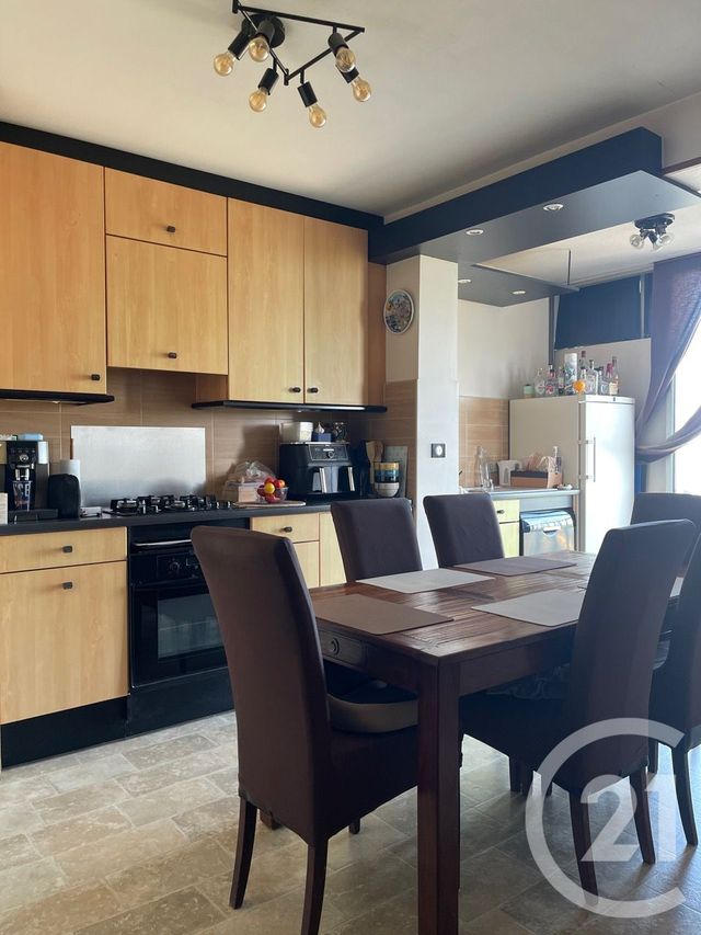 Appartement T3 à vendre - 4 pièces - 64.15 m2 - BEAUNE - 21 - BOURGOGNE - Century 21 Agence Massot-Nouveau